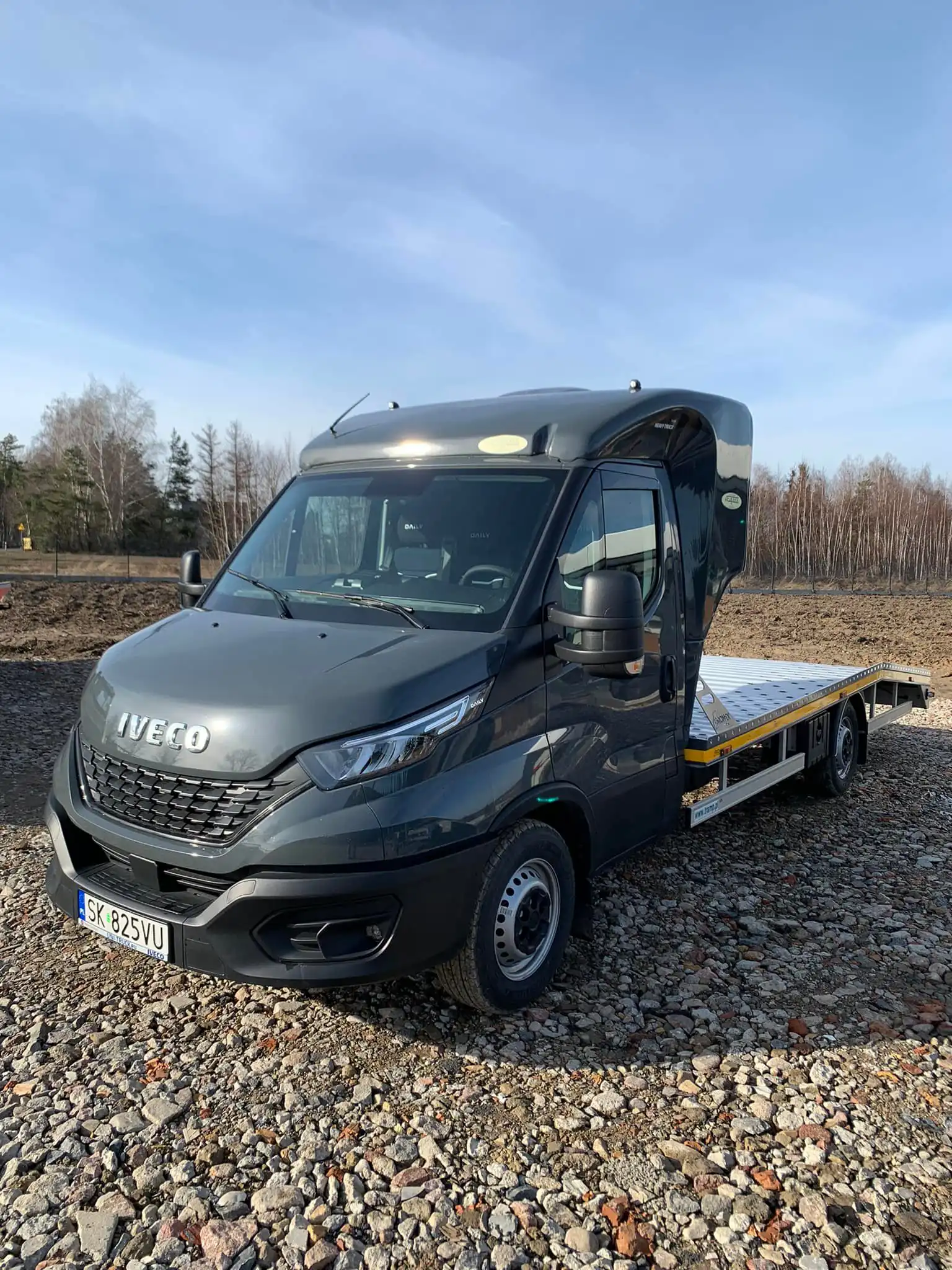 Iveco Daily 3.0 180KM - autolaweta Ciechanów wynajem